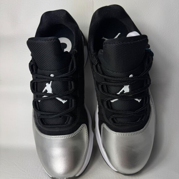 H79- SIZE 7 WOMENS NIKE JORDAN 11 CMFT BLACK / SILVER /WHITE DV2629-001 - Picture 7 of 11